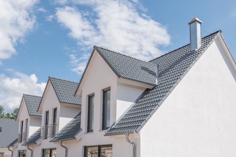 Fassade modernes Reihenhaus